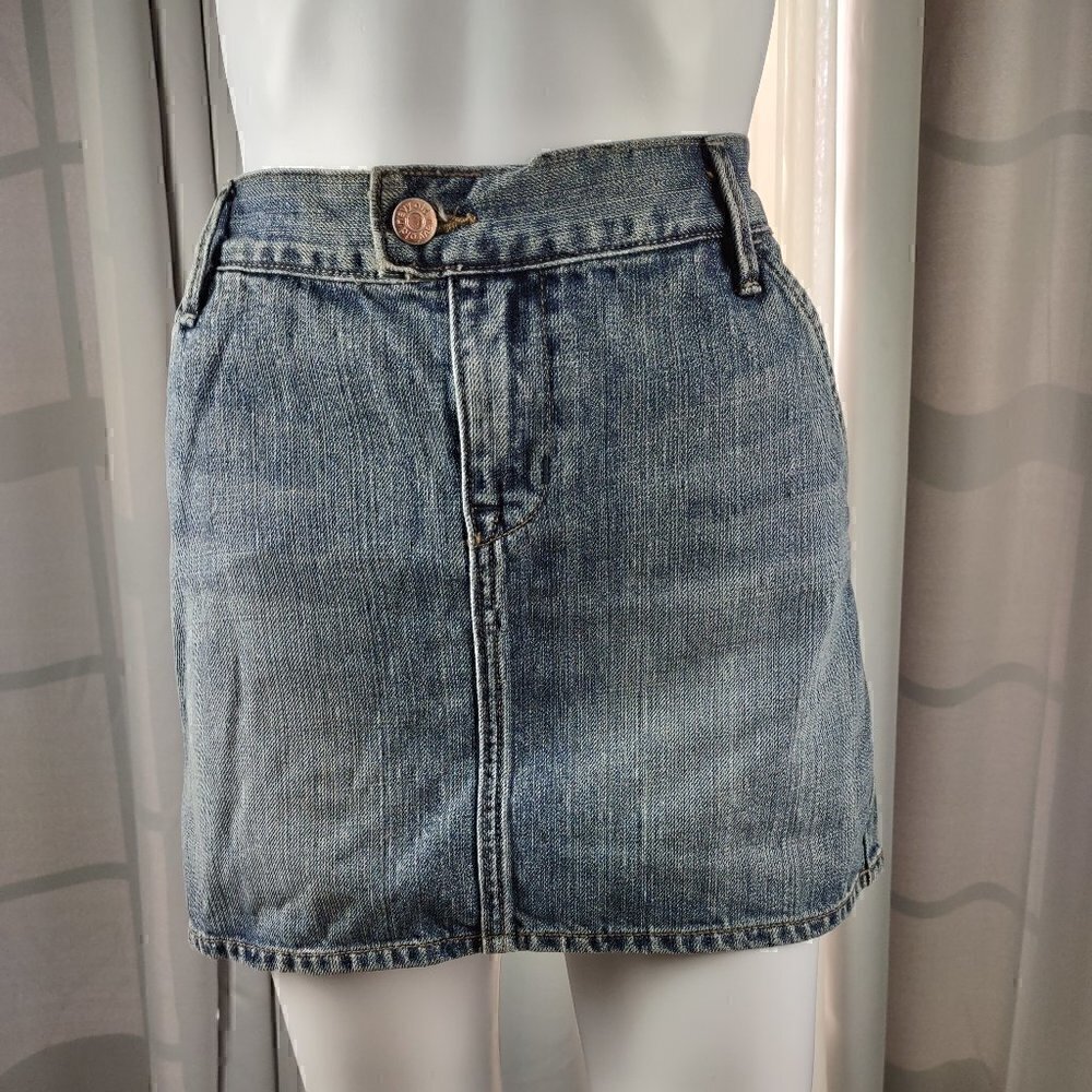Old Navy Women's Blue Cotton Denim Mini Skirt Size 6 - Picture 2 of 11